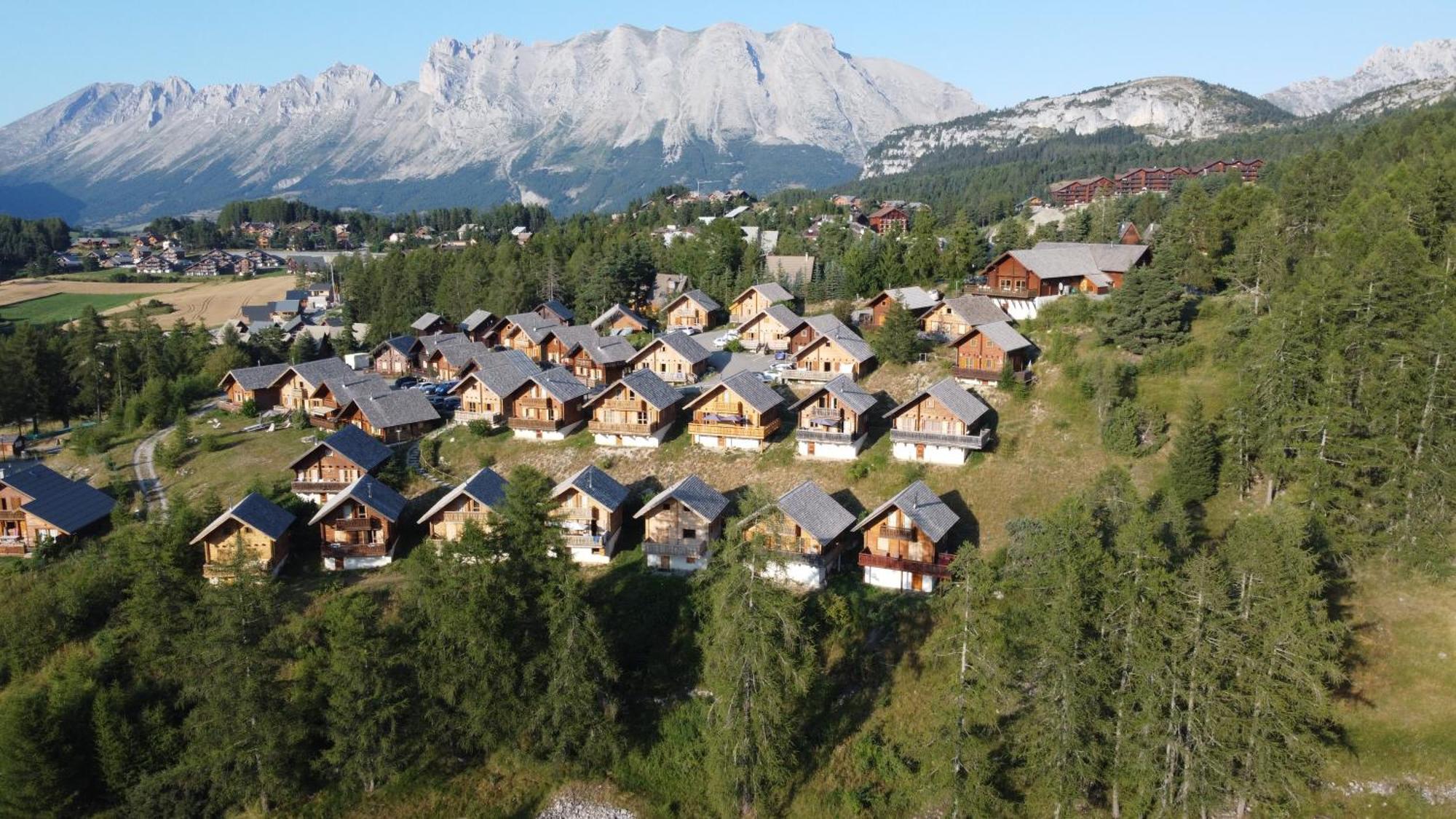 Chalet Aneloup Vue D'Exception A La Joue Du Loup Le Devoluy Bagian luar foto